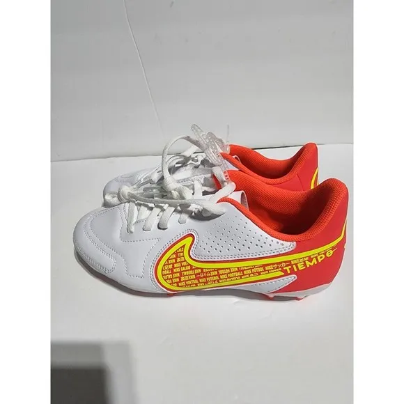 New Nike Tiempo Legend 9 Club White Kids Soccer Cleats Size 5Y  W6.5 DA1331-176