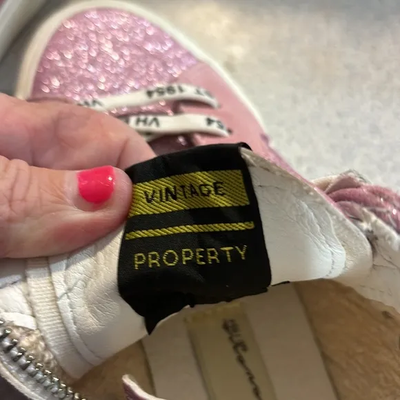 New Vintage Havana girls tennis shoes