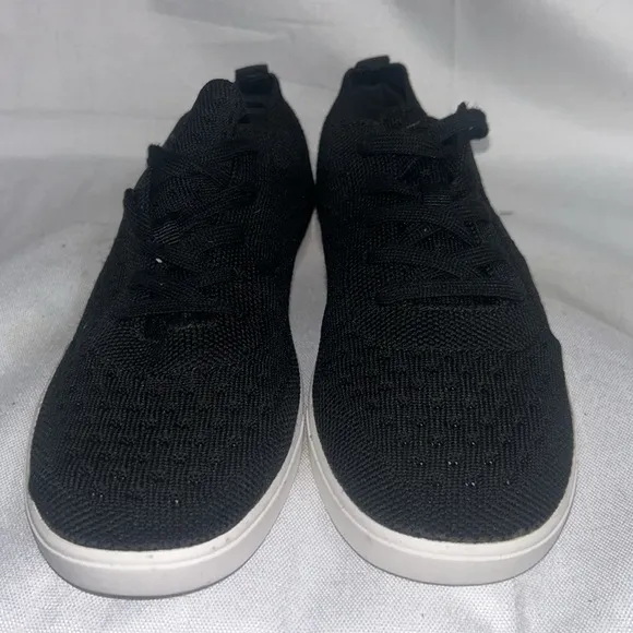 NewWithout Tag SUAVS Unisex The Zilker Breathable Mesh Lace Sneaker M-6.5 W-8.5