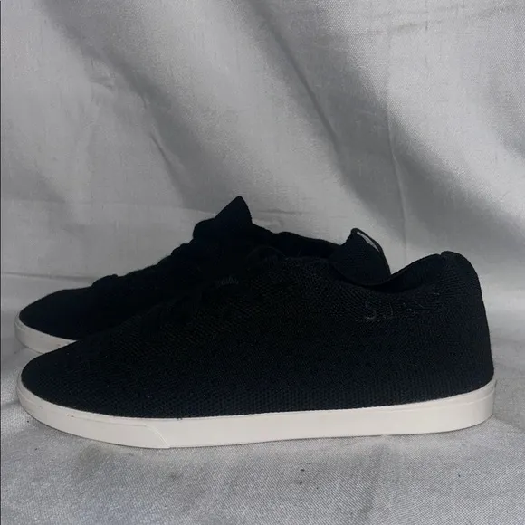NewWithout Tag SUAVS Unisex The Zilker Breathable Mesh Lace Sneaker M-6.5 W-8.5