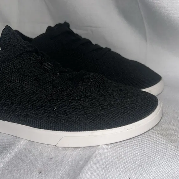 NewWithout Tag SUAVS Unisex The Zilker Breathable Mesh Lace Sneaker M-6.5 W-8.5