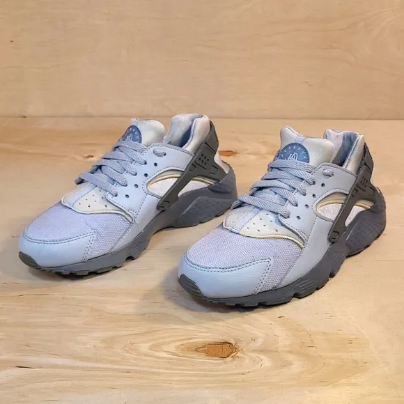 Nike Air Huarache Run Wolf Gray Athletic Shoes 654275-032