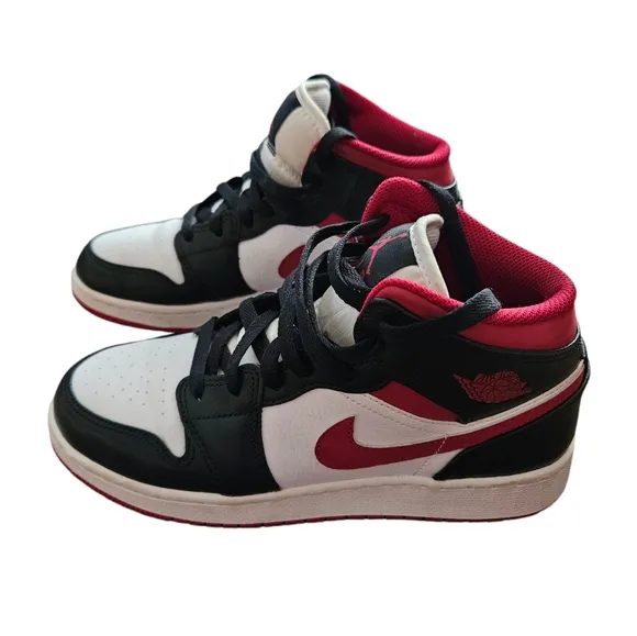 Nike Air Jordan 1 Mid GS Shoes Red Black White 5.5Y