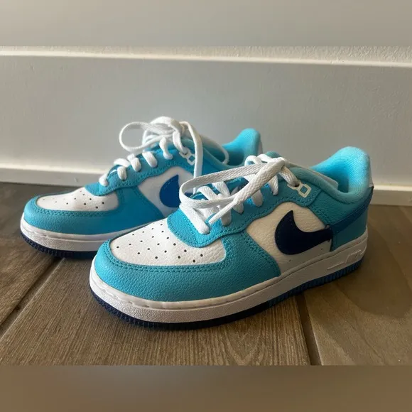 Nike- Kids' Air Force 1 LV8 Sneaker