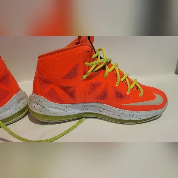 Nike Lebron 10 Bright Crimson - Size 6.5Y -