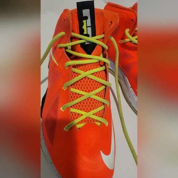 Nike Lebron 10 Bright Crimson - Size 6.5Y -