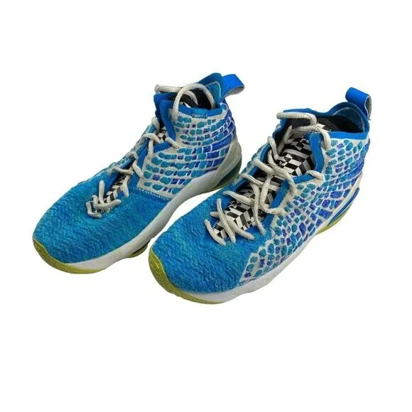 Nike LeBron GS XVII Photo Blue Green Basketball Shoes size 5.5Y BQ5594-434 OG AL