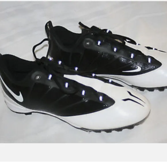 Nike Speed Cleats sz 15 NEW Sneakers Athletic Shoes Golf Baseball Field Sports