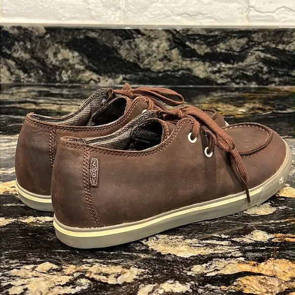 NWOB Keen Chukka Shoes