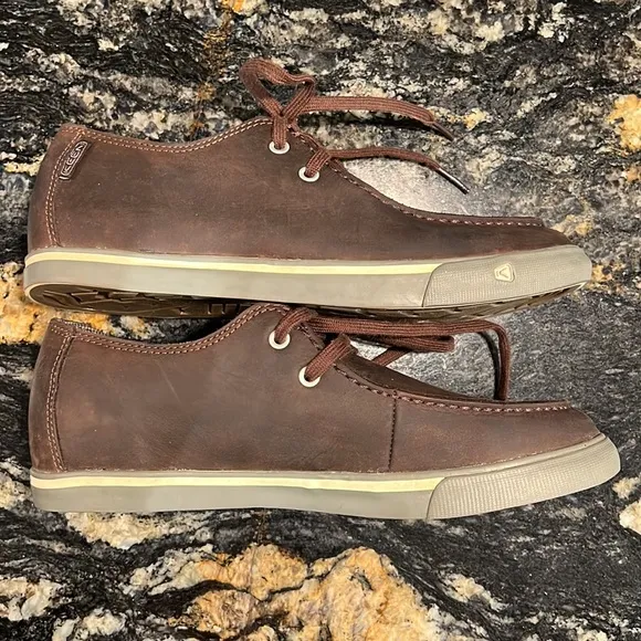 NWOB Keen Chukka Shoes