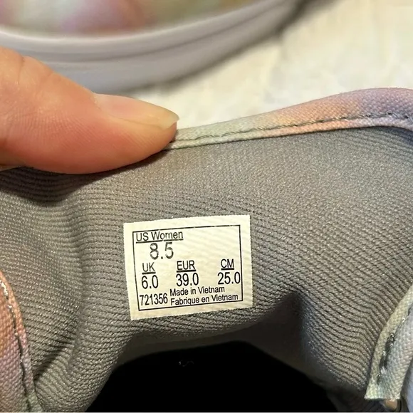 NWOT: Vans Authentic Watercolor Shoes
