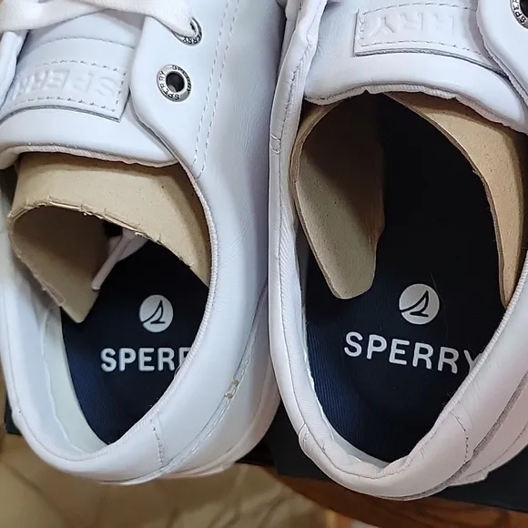 NWT-SPERRY Top- Sider 'Striper II' Leather Deck Shoe / Sneaker