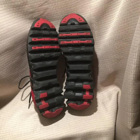 Reebok Zigtech men running shoes in red and black, 11