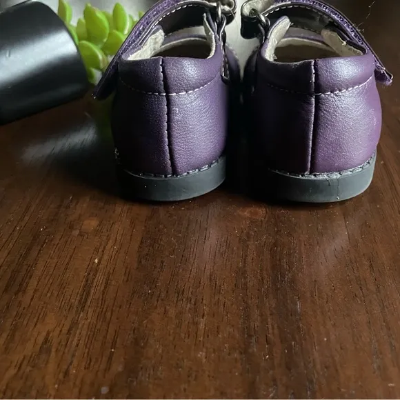 See Kai Run Purple  Mary Jane Style Toddler Shoes Size 3