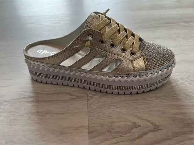 She Shoes