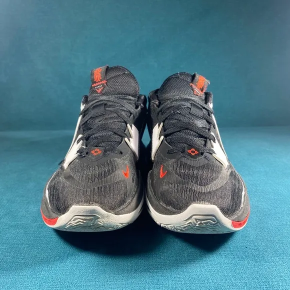 Size 8.5 - Men’s Nike Kyrie low 5 bred dominoes shoes