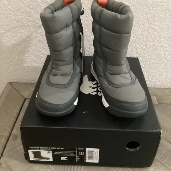 SOREL Whitney II Puffy Waterproof Boot (Toddler Kid), size 10 M