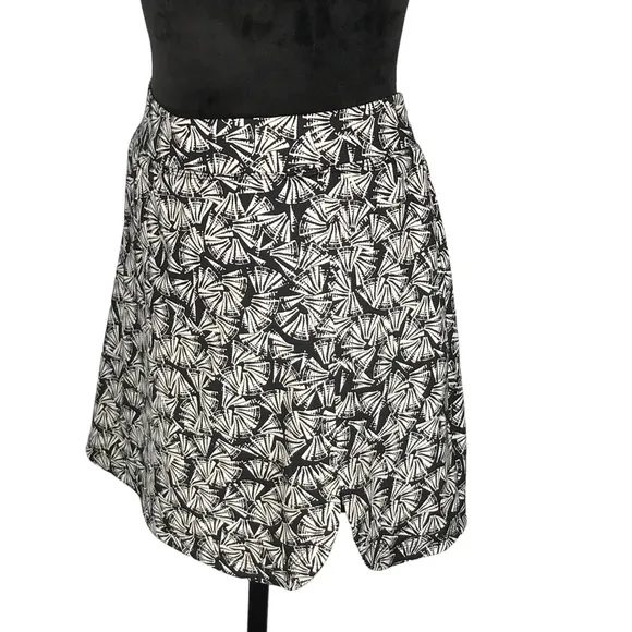 Tail Tennis Skirt Set Black White Print Tank Top Skirt Skort Pickleball Outfit