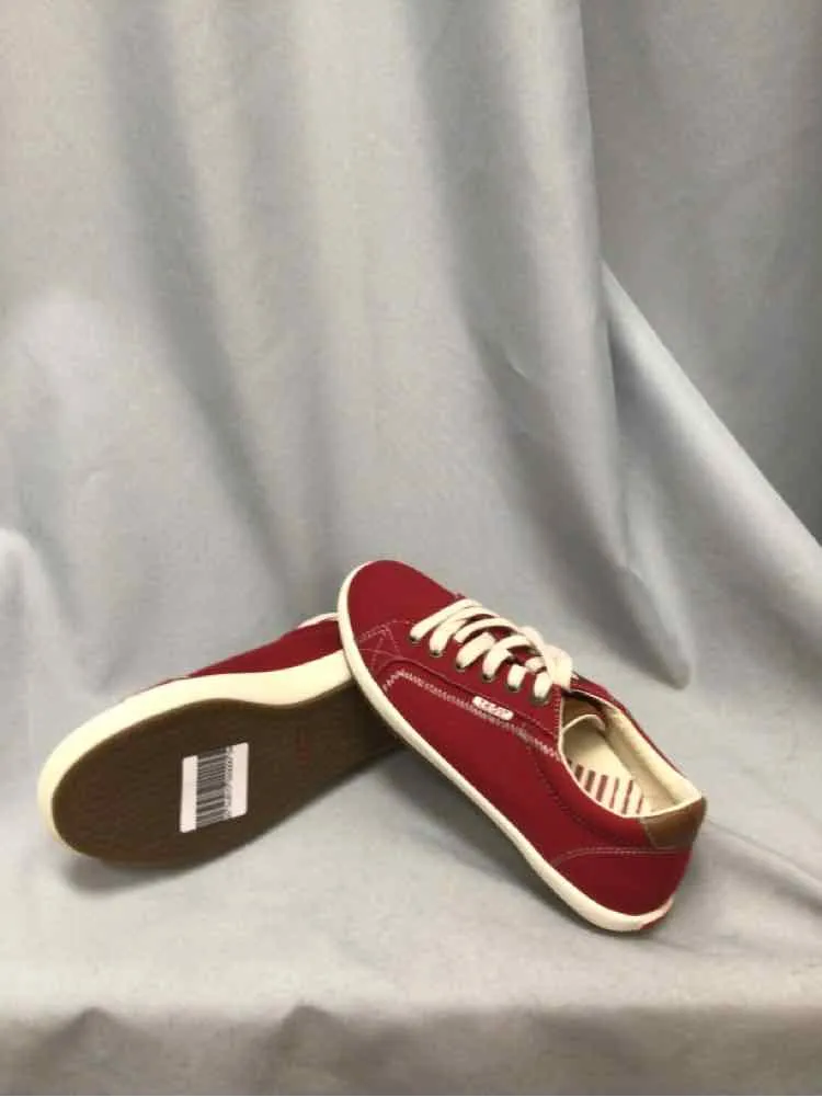 TAOS SIZE 8 Ladies SHOES