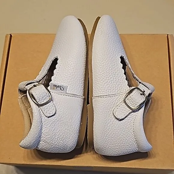 Toddler size 7 Starbie hard sole shoes