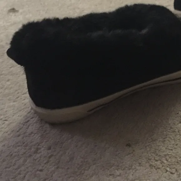Ugg slip on shoes