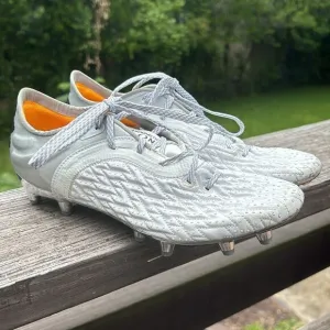 Under Armour Soccer Cleats Mens 6.5 Clone Magnetico