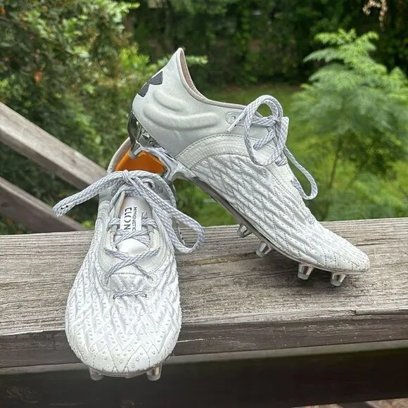 Under Armour Soccer Cleats Mens 6.5 Clone Magnetico