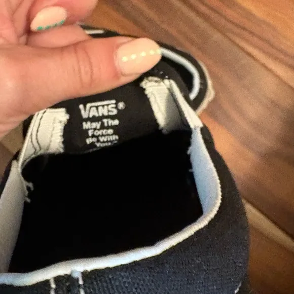 Vans mens 7.5 women’s 9 Star Wars Slip-On Shoes - Black