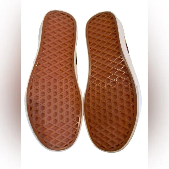 Vans Off The Wall x Peanuts Charlie Brown Unisex Slip-on shoes M 5.5 / W 8