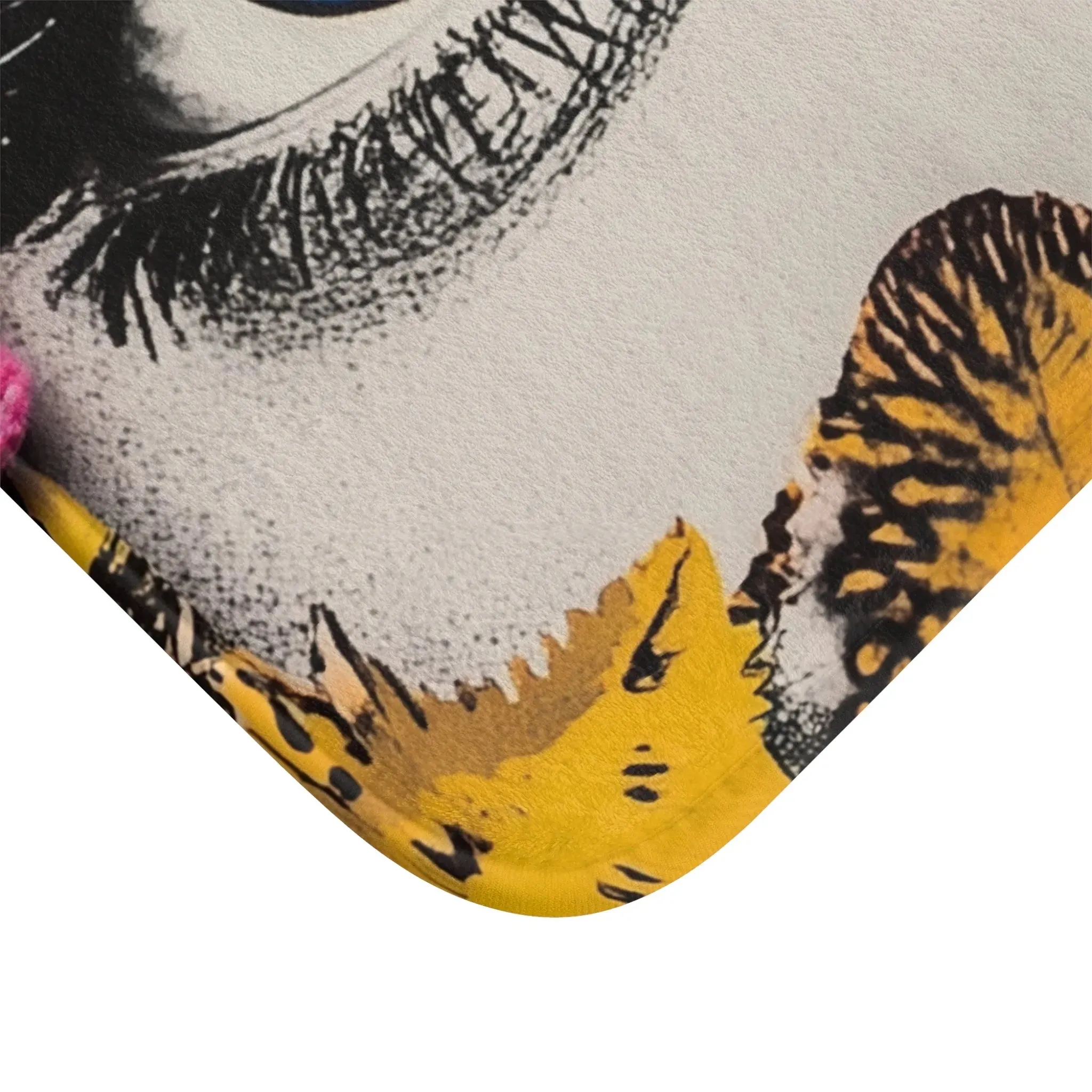Vivid Gaze Bath Mat