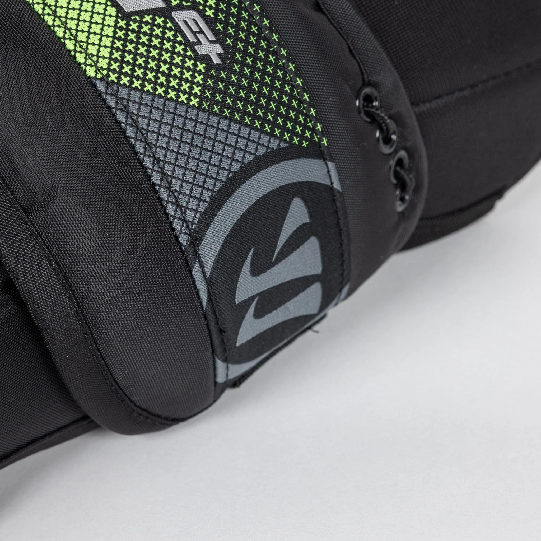 Warrior Ritual X4 E  Intermediate Goalie Knee Pads
